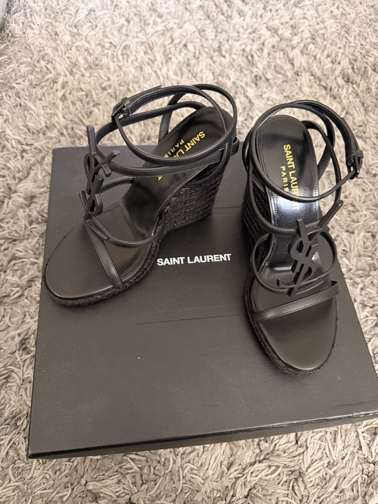 Saint Laurent Cassandra Espadrille Wedge in Black size 35 US 5 main image 2